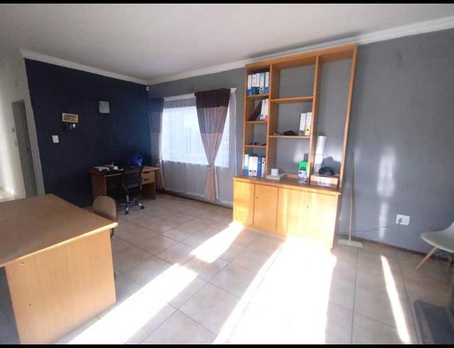 4 BEDROOM HOUSE FOR SALE IN TULISA PARK